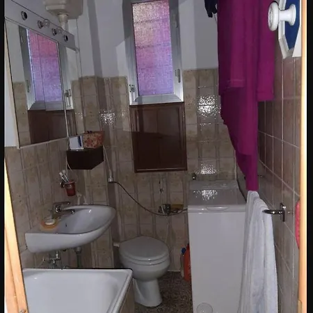 Hostel Bologna Guest House Μπολόνια